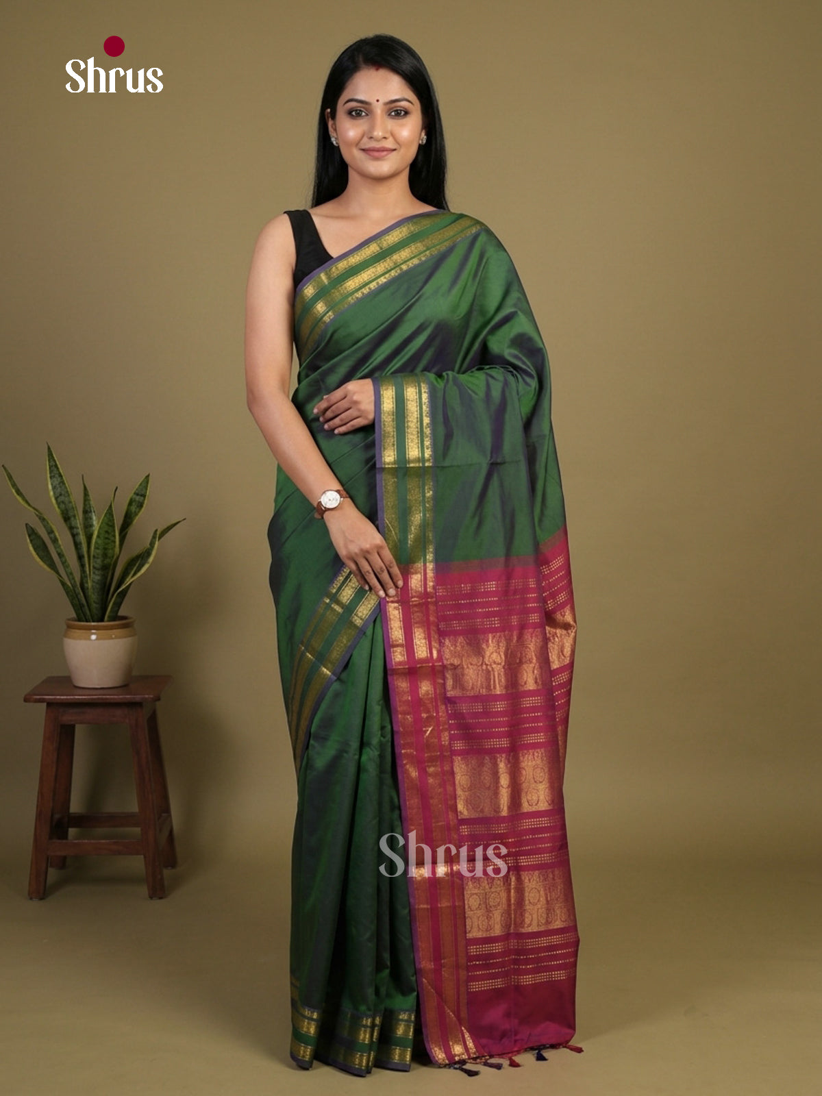 Silkcotton-halfpure Saree - EH28162