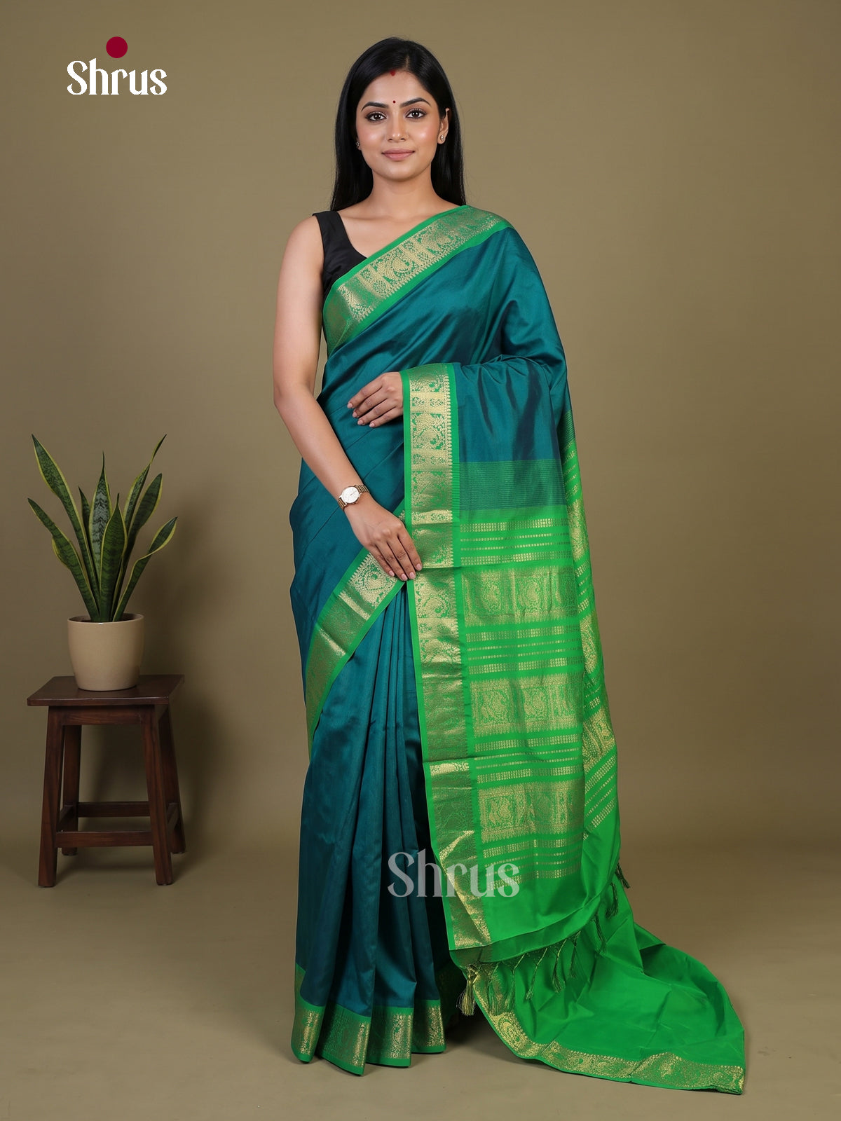 Silkcotton-halfpure Saree - EH28192