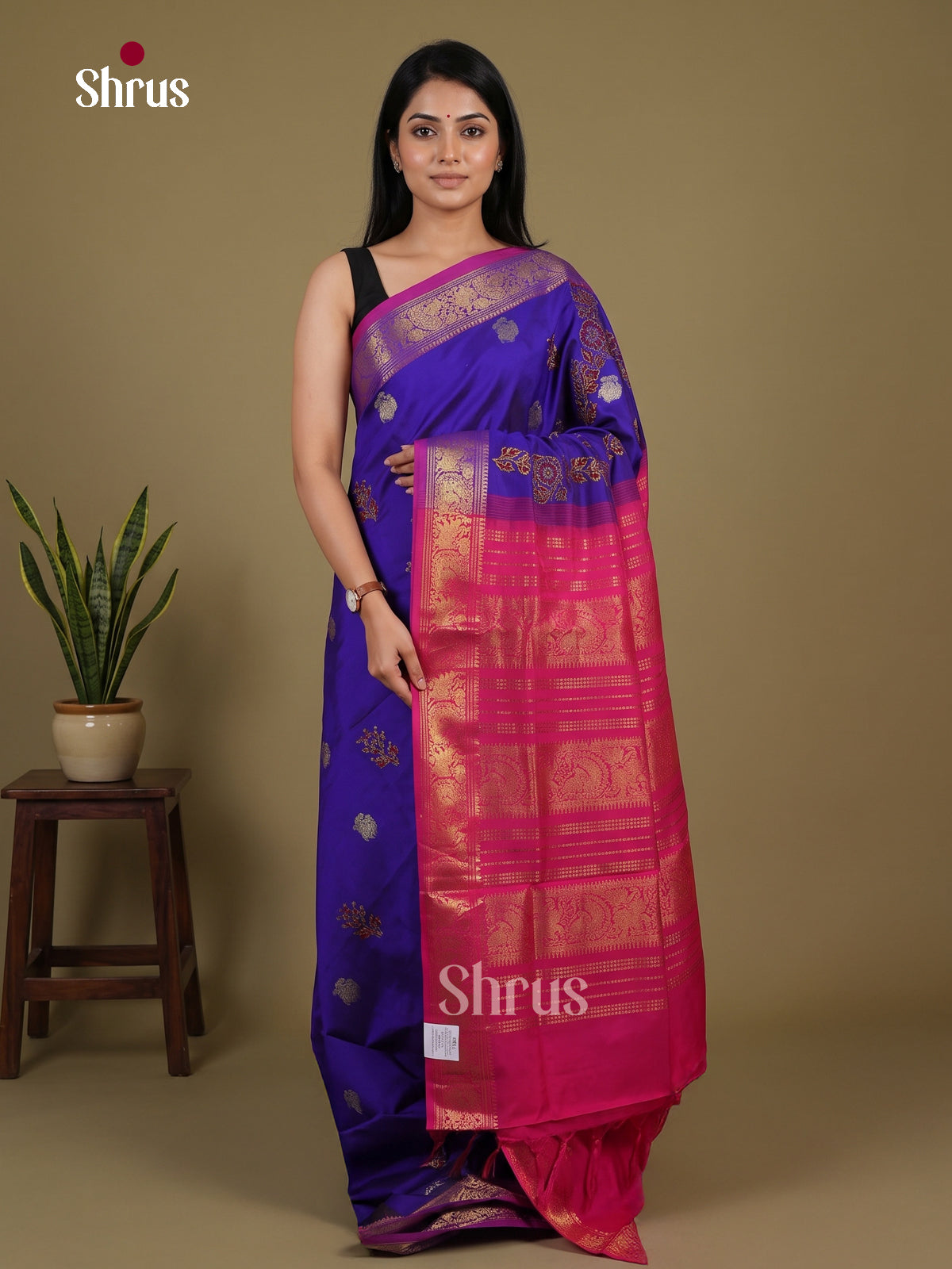 Silkcotton-halfpure Saree - EH28310