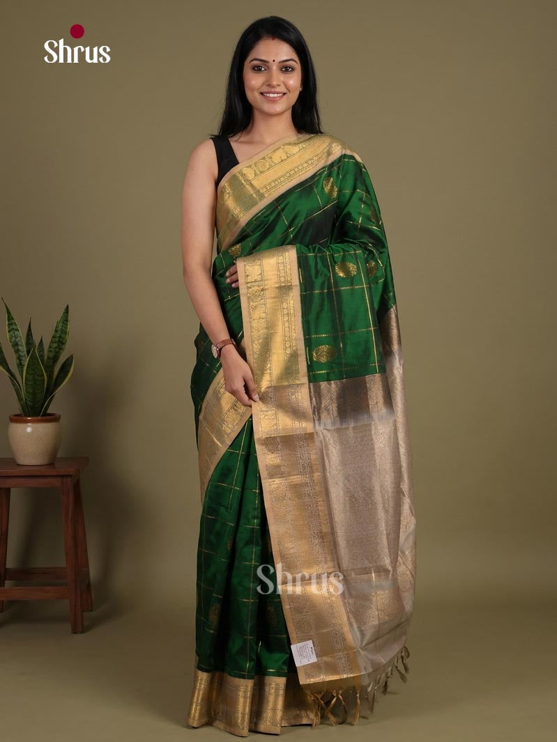 Silk Cotton Saree - EI01144