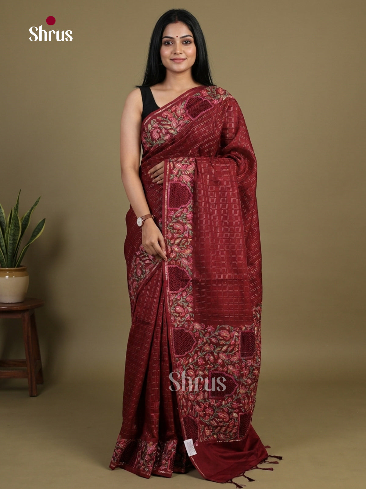 Tussar Embroidery Saree - EI01638