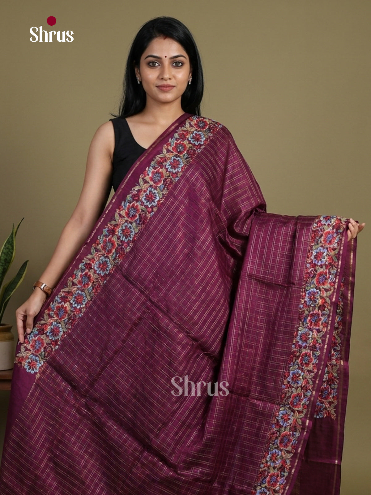 Tussar Embroidery Saree - EI01644