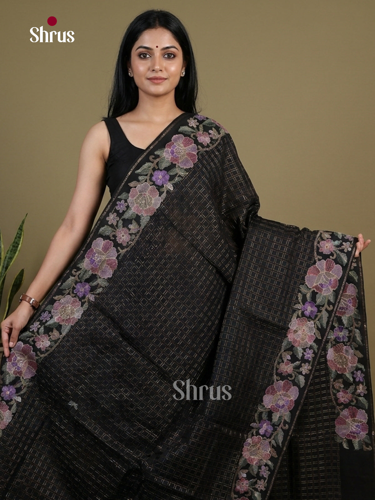 Tussar Embroidery Saree - EI01652