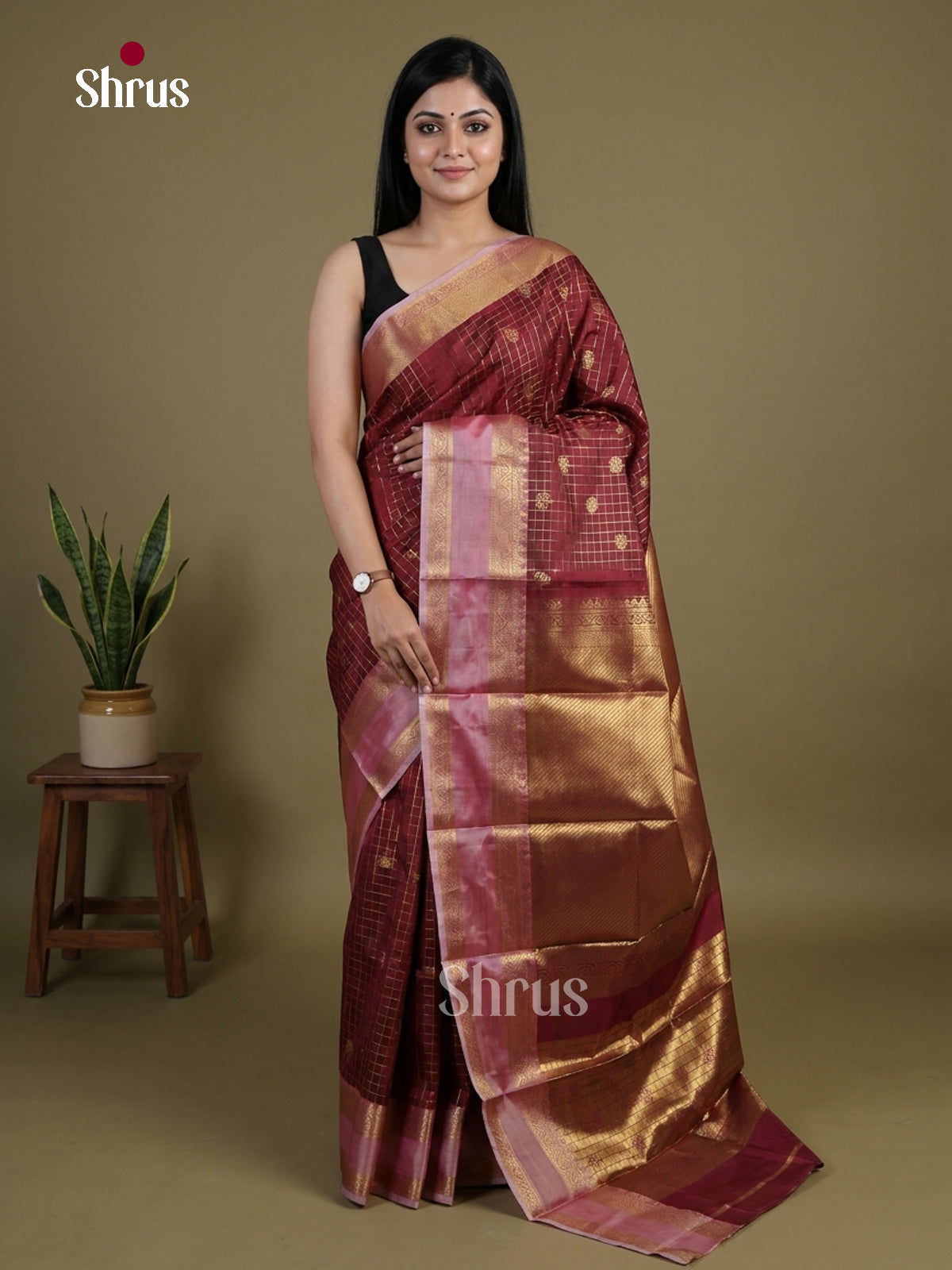 Semi Kanchipuram Saree - EI02279
