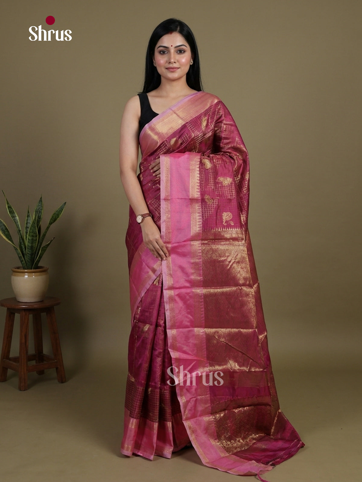 Semi Kanchipuram Saree - EI02285