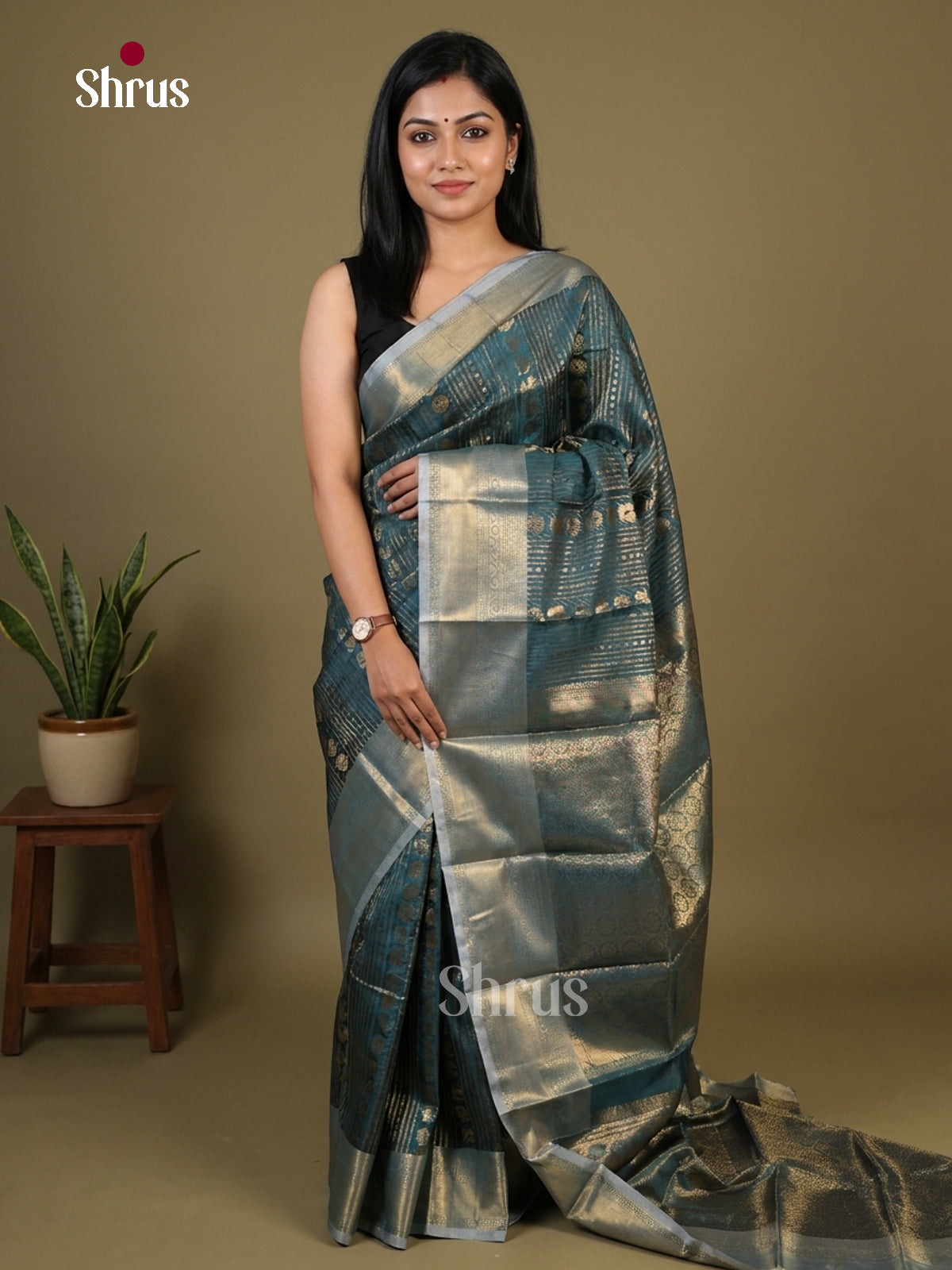 Semi Kanchipuram Saree - EI02300
