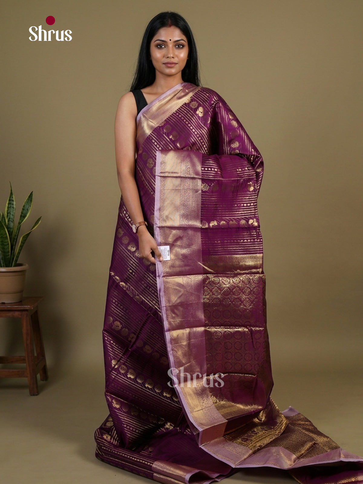 Semi Kanchipuram Saree - EI02301