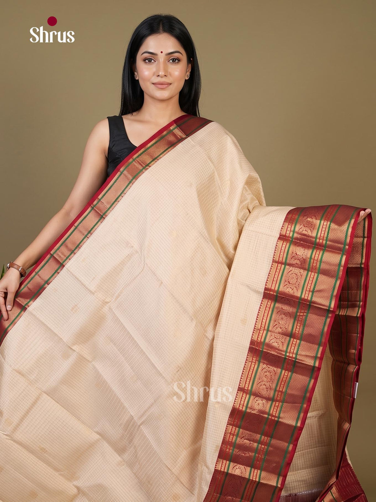 Kanchipuram silk Saree - EI02331