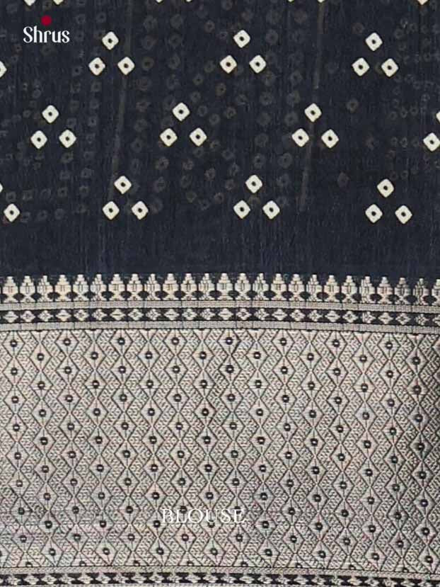 Semi Crepe Saree - EI03036