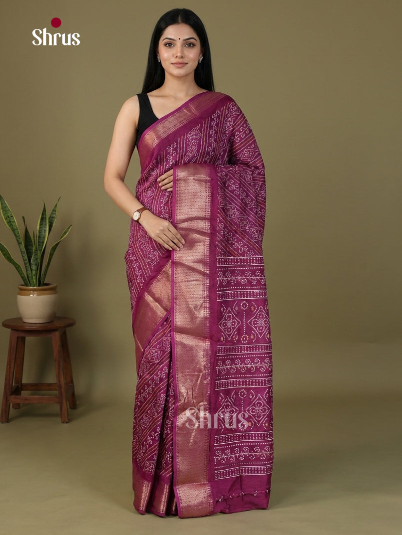 Semi Crepe Saree - EI03039