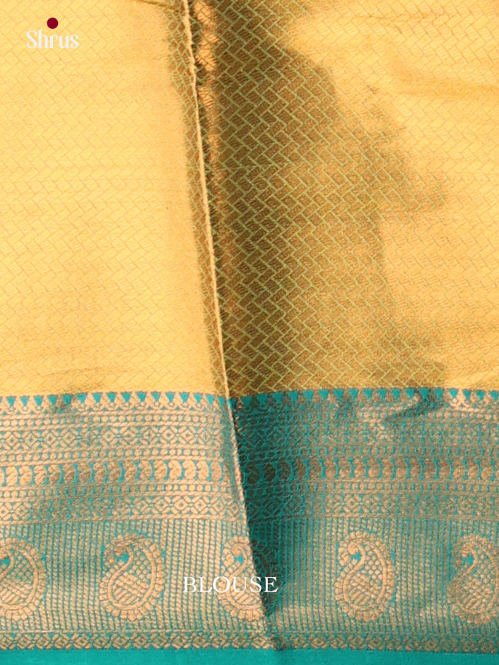 Semi Kanchipuram Saree - EI03236