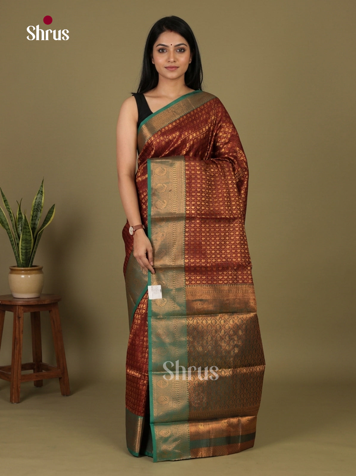 Semi Kanchipuram Saree - EI03245