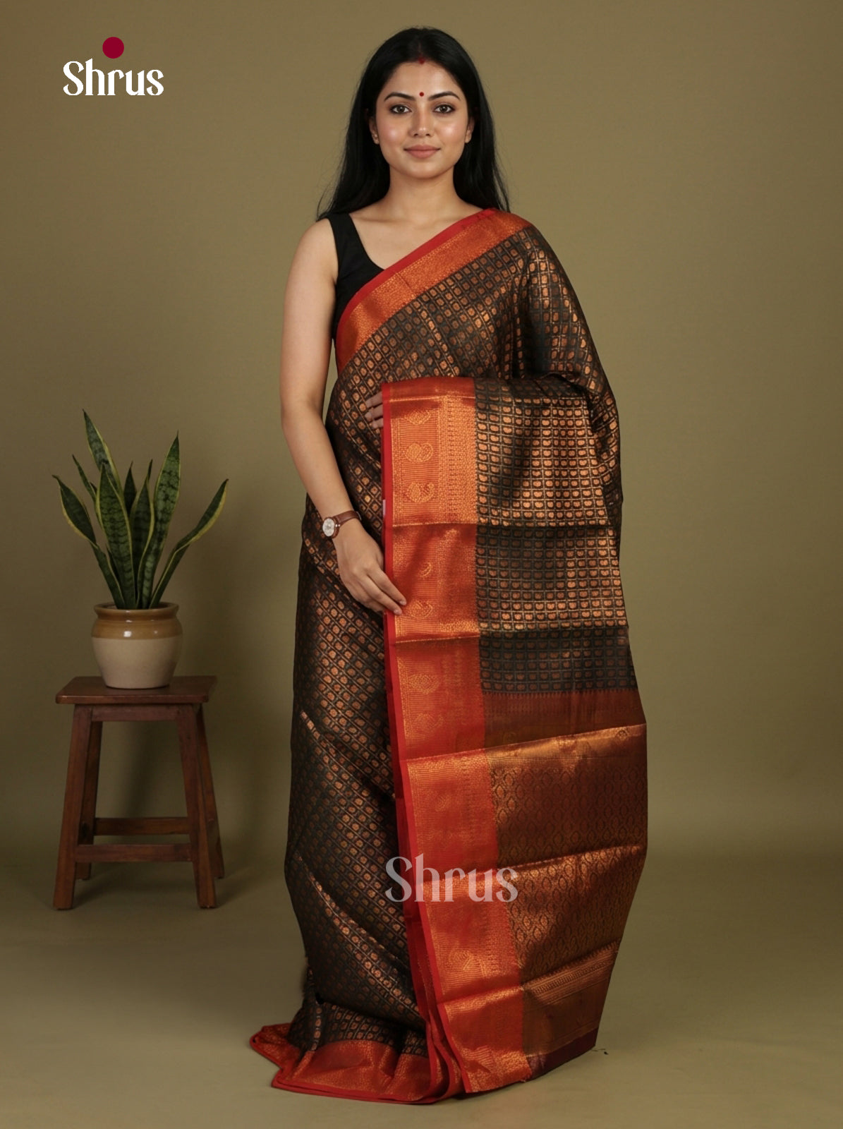 Semi Kanchipuram Saree - EI03249