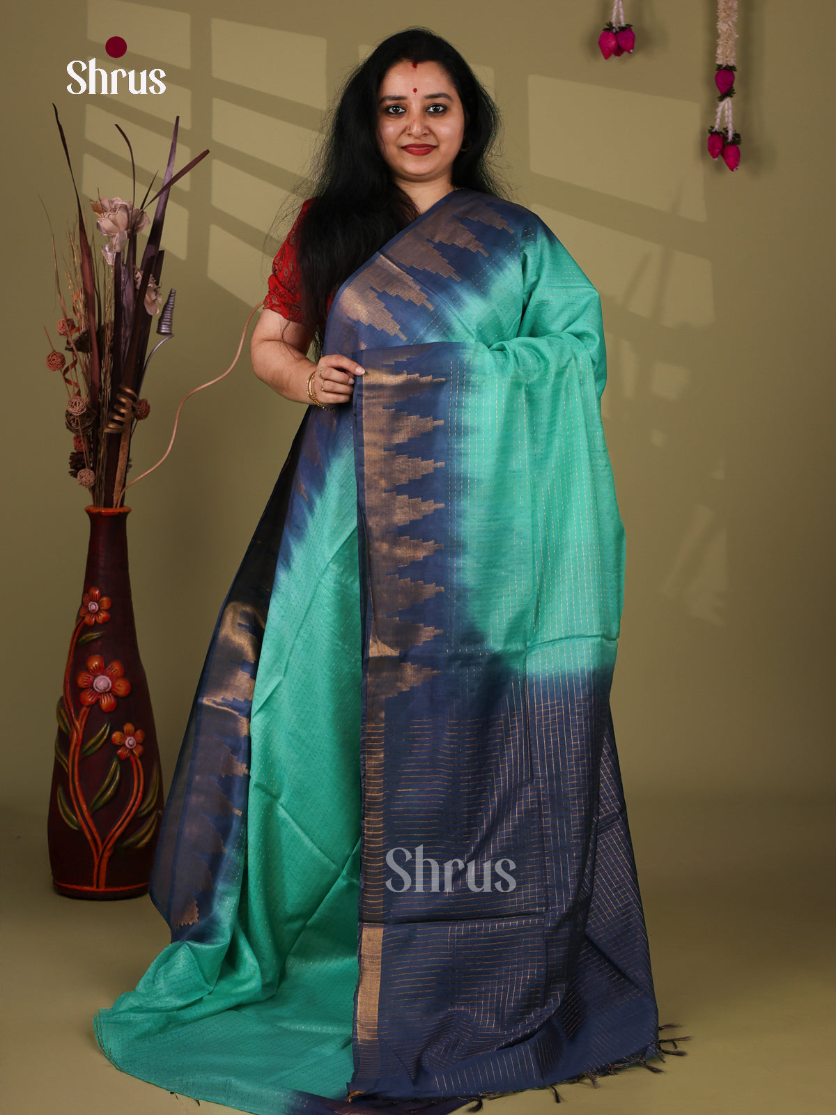 Semi Tussar Saree - EI05002