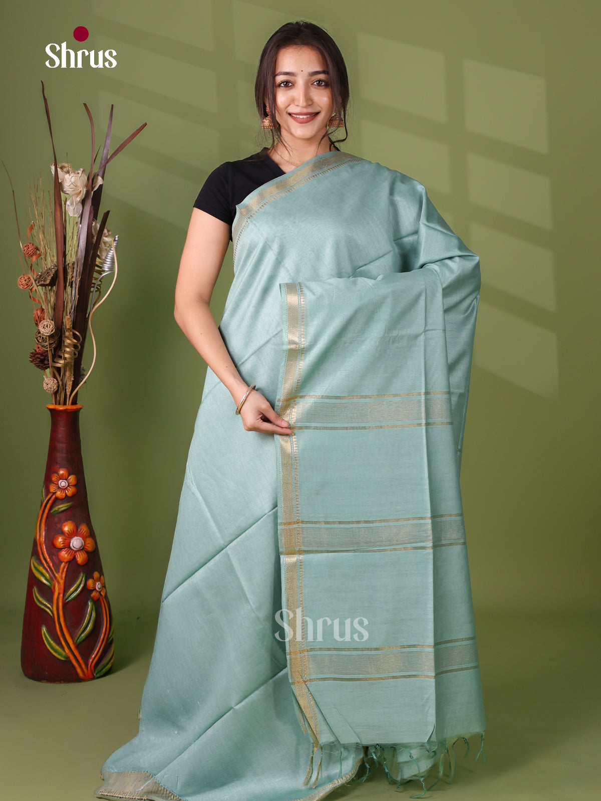 Semi Tussar Saree - EI05164
