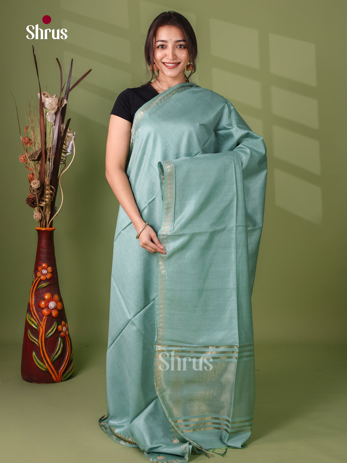 Semi Tussar Saree - EI05165