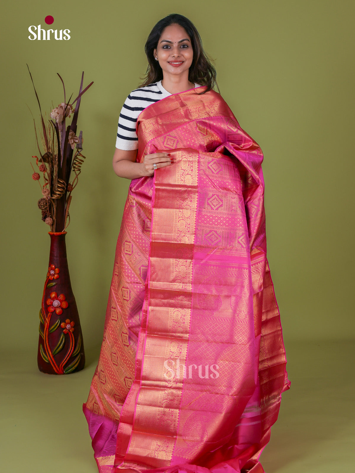 Kanchipuram silk Saree - EI08023