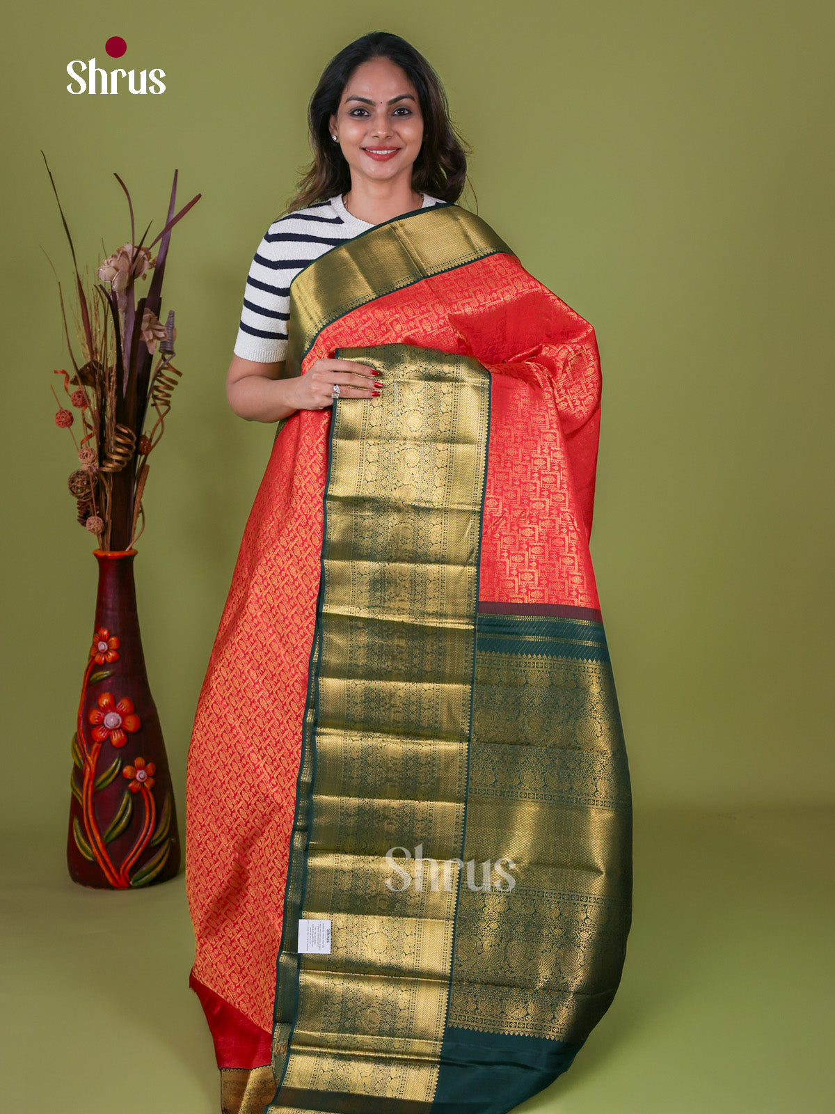 Kanchipuram silk Saree - EI08110