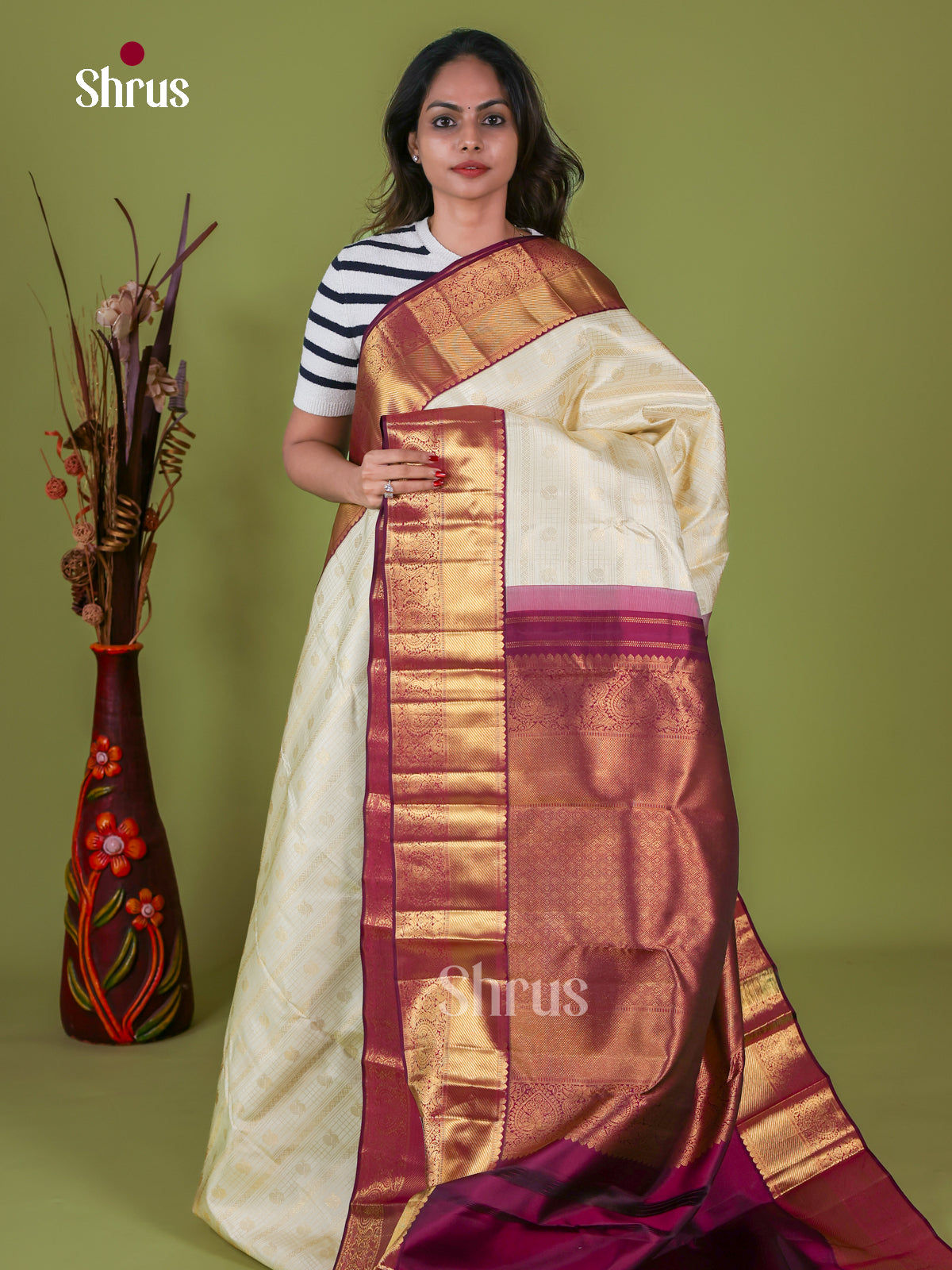Kanchipuram silk Saree - EI08122