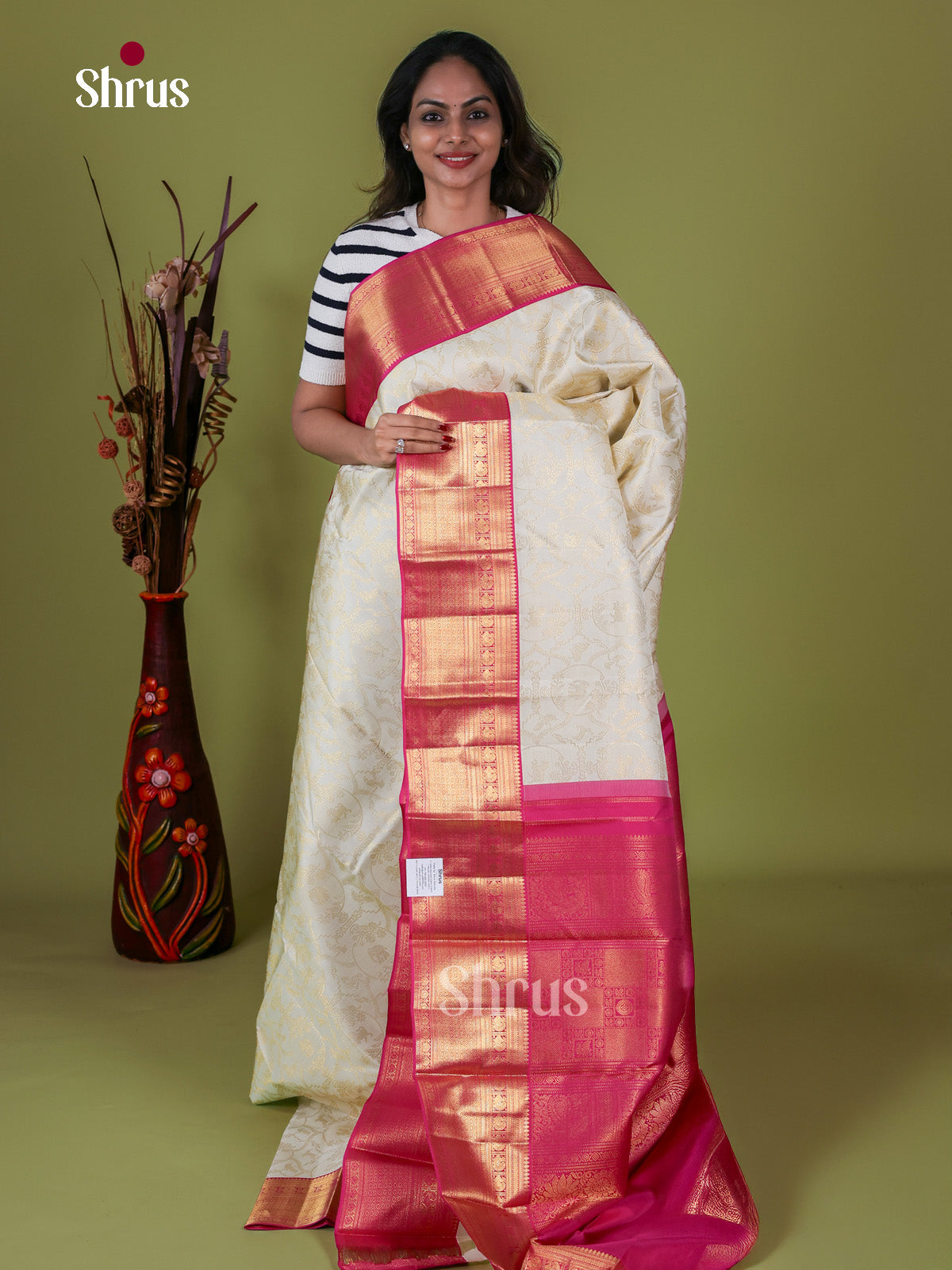 Kanchipuram silk Saree - EI08123