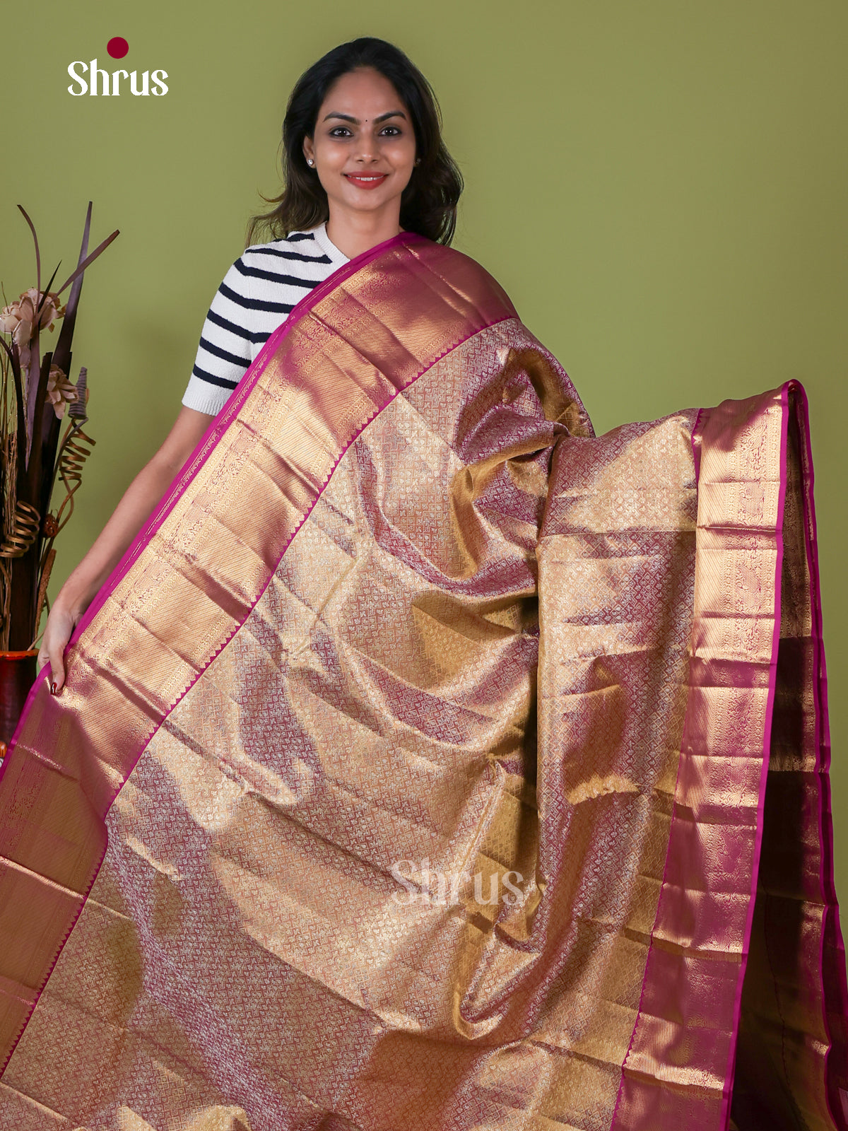 Kanchipuram silk Saree - EI08164