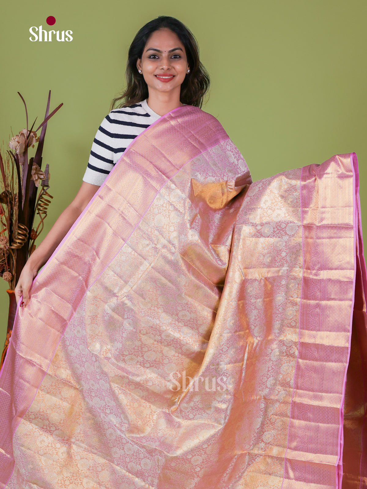 Kanchipuram silk Saree - EI08165