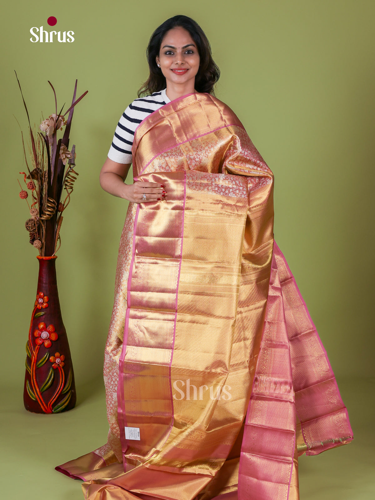 Kanchipuram silk Saree - EI08174