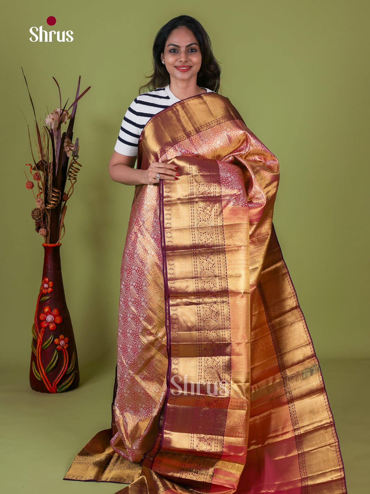 Kanchipuram silk Saree - EI08176