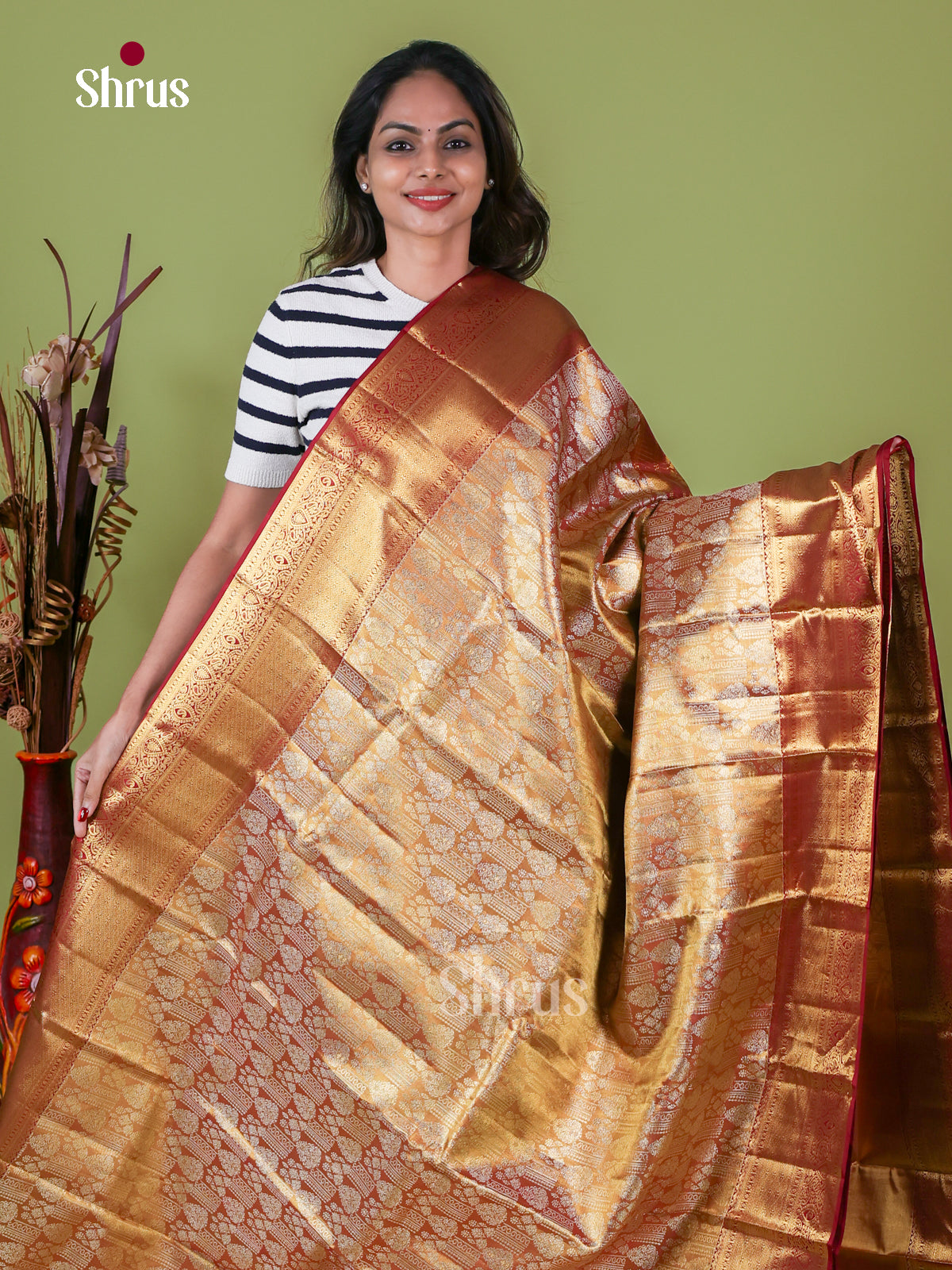 Kanchipuram silk Saree - EI08185
