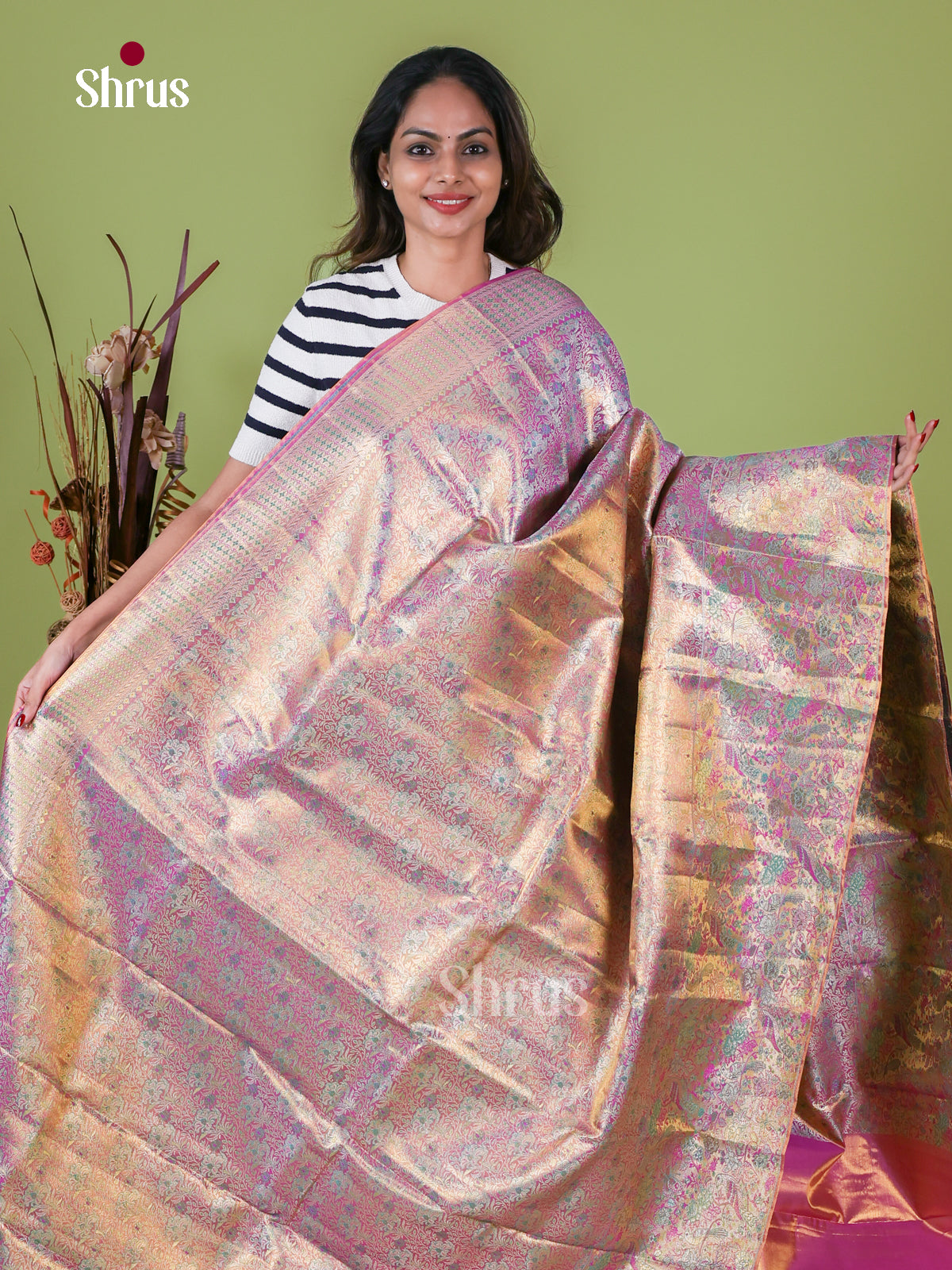 Kanchipuram silk Saree - EI08195