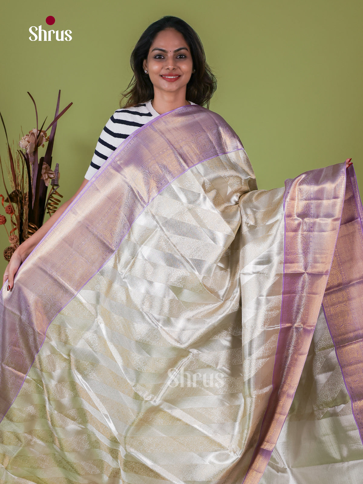 Kanchipuram silk Saree - EI08267