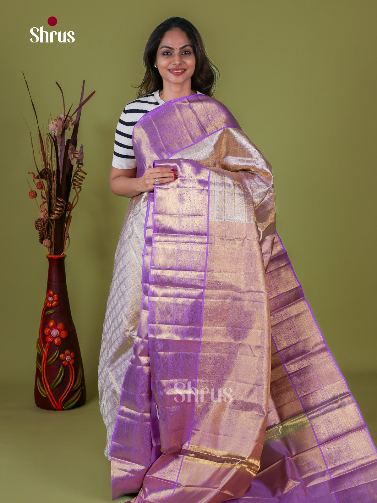 Kanchipuram silk Saree - EI08276