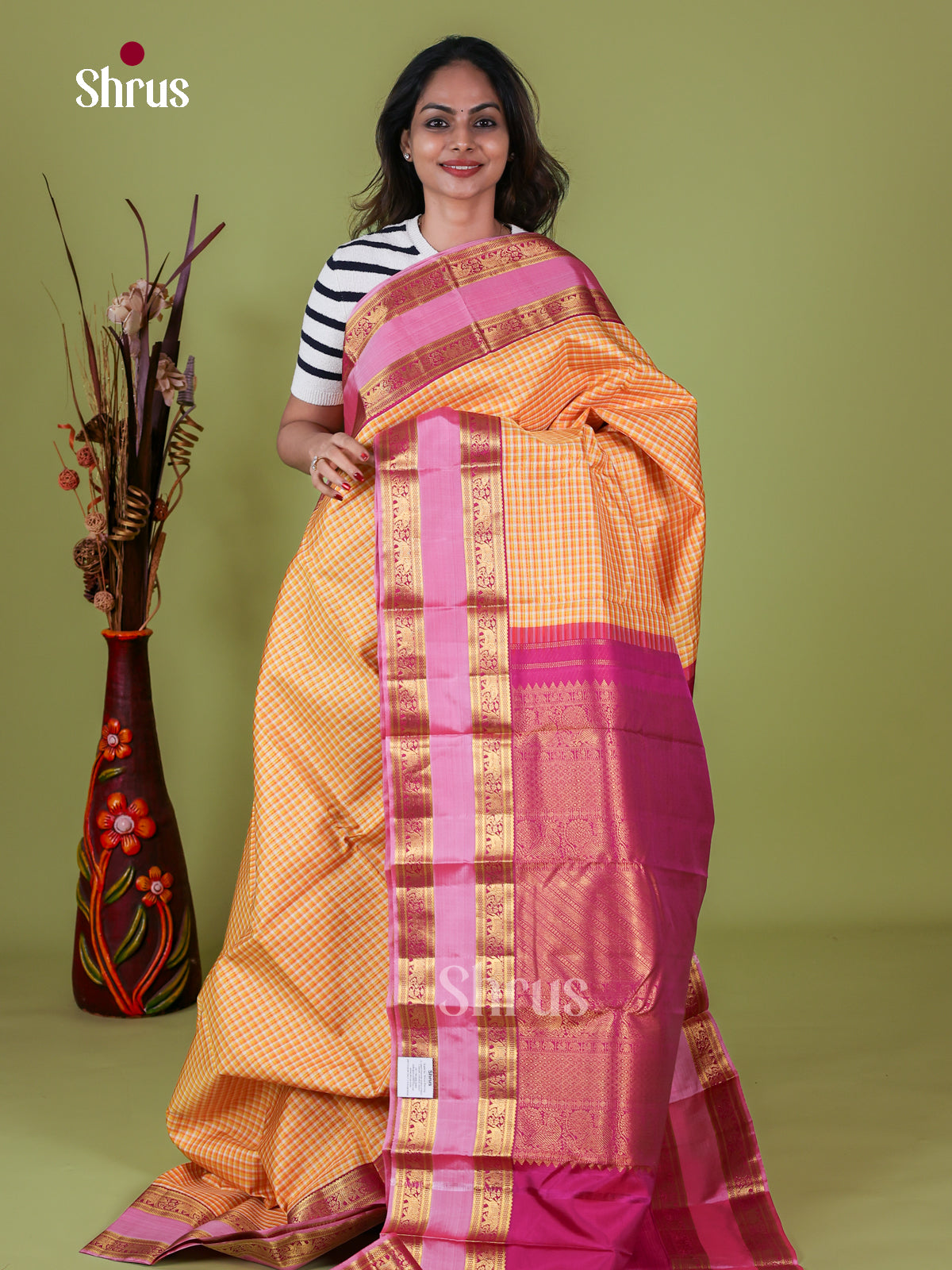 Kanchipuram silk Saree - EI08278