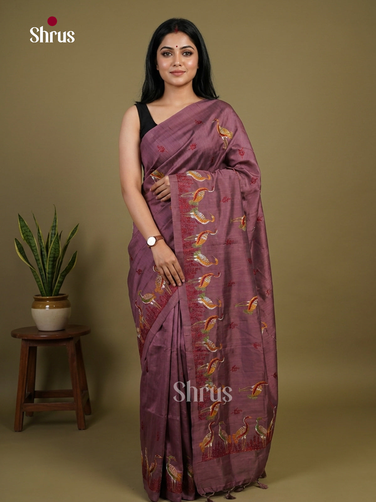 Semi Rawsilk Embroidery Saree - EI10084