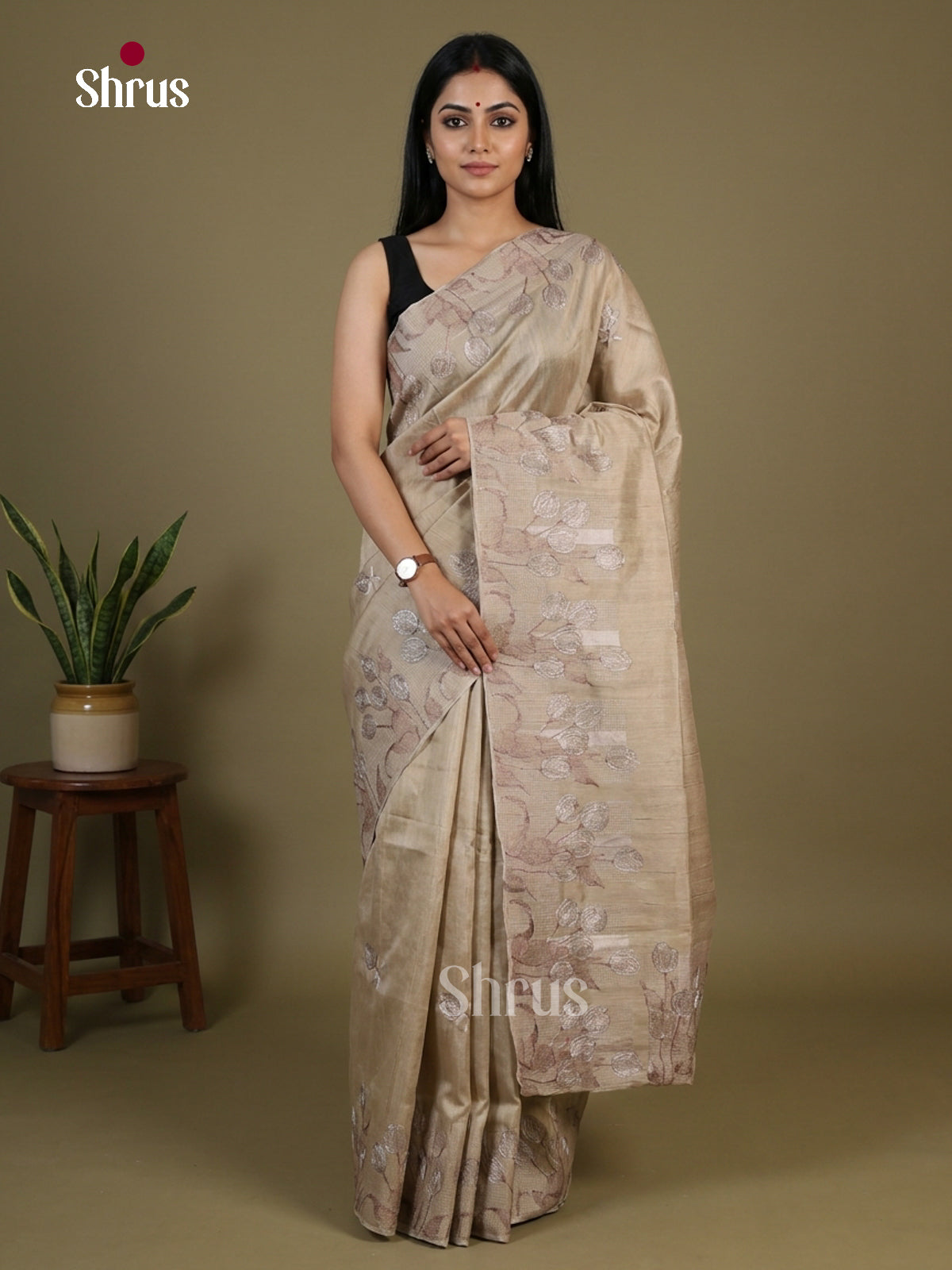 Semi Rawsilk Embroidery Saree - EI10226