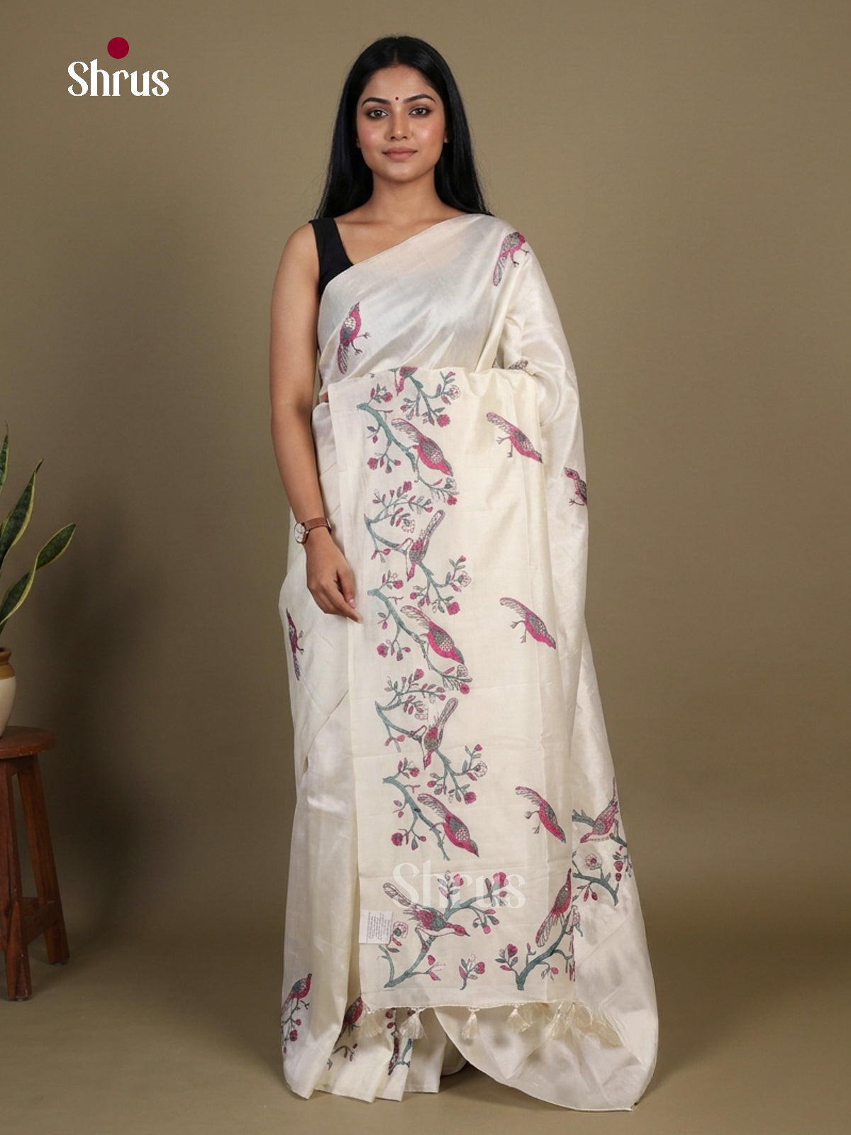 Semi Rawsilk Embroidery Saree - EI10542