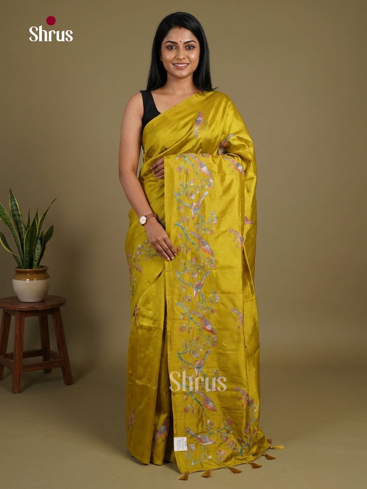 Semi Rawsilk Embroidery Saree - EI10548