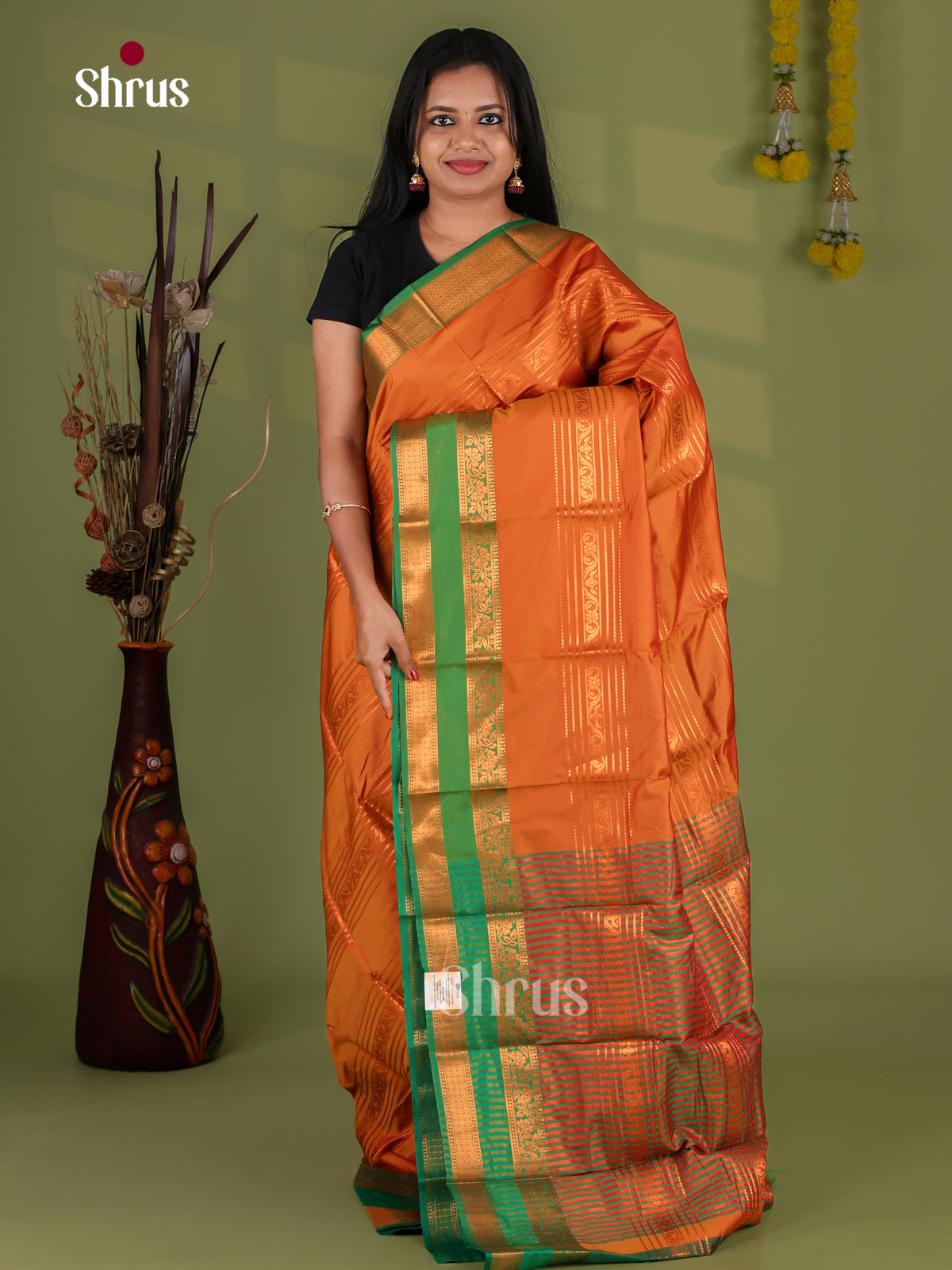Semi Kanchipuram Saree - EI12136