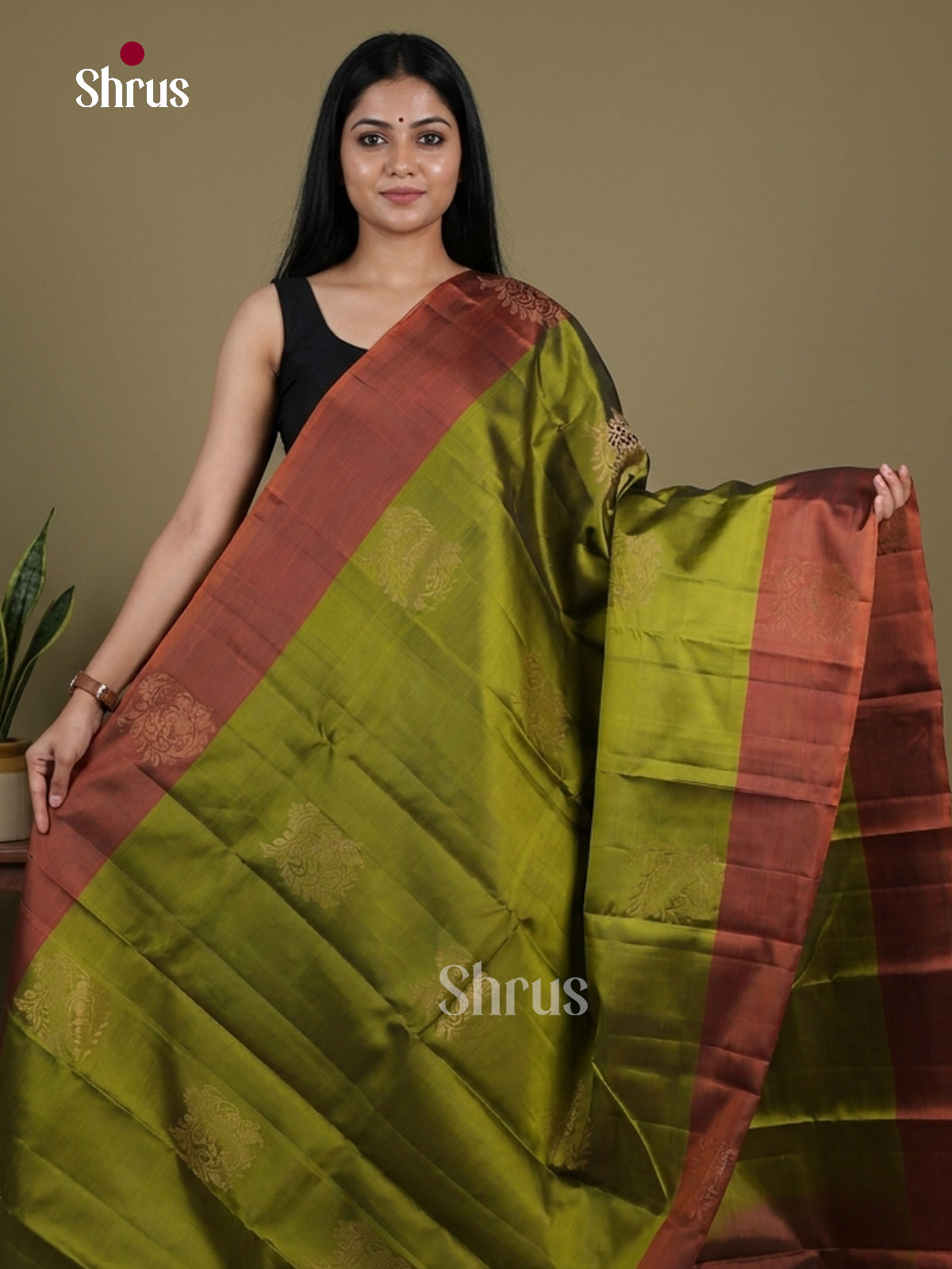 Softsilk-halfpure Saree - EI15115