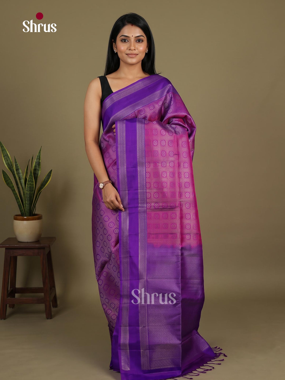 Soft Silk Saree - EI15137