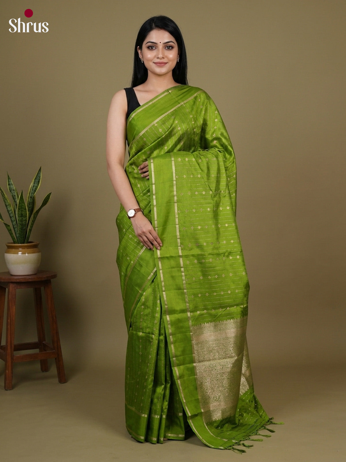 Apoorva Silk Saree - EI16079