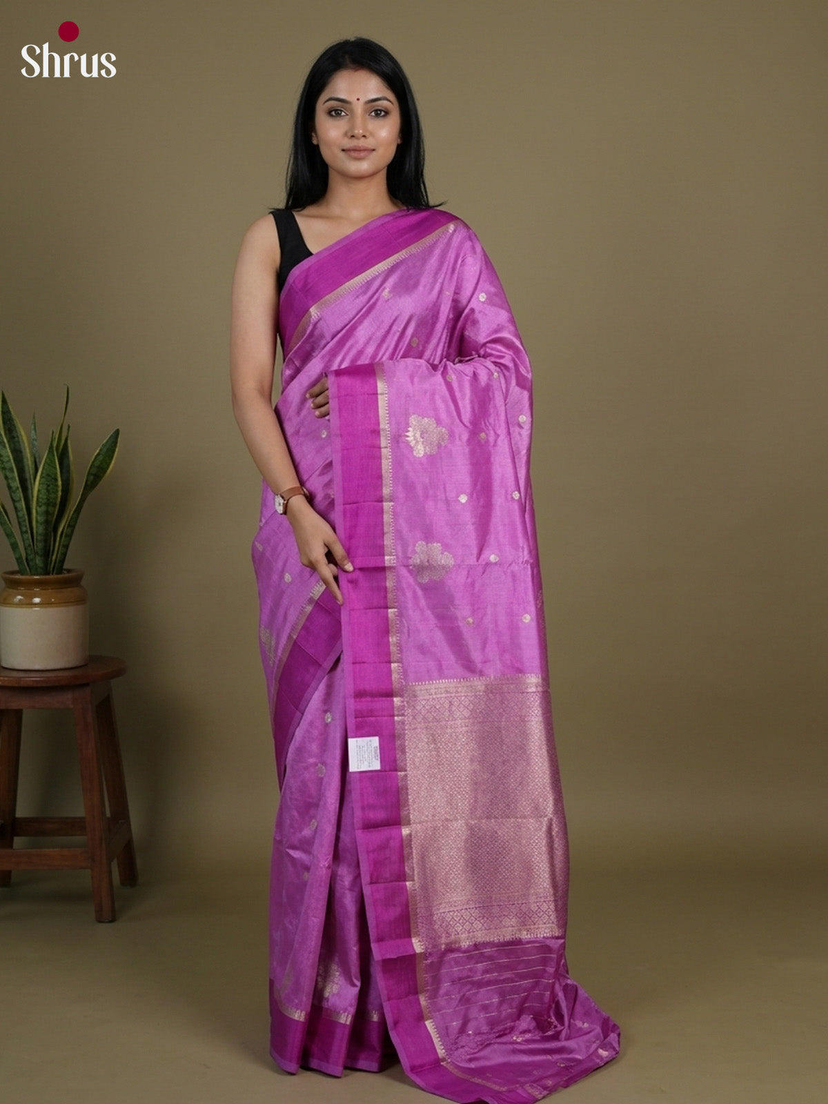 Apoorva Silk Saree - EI16096