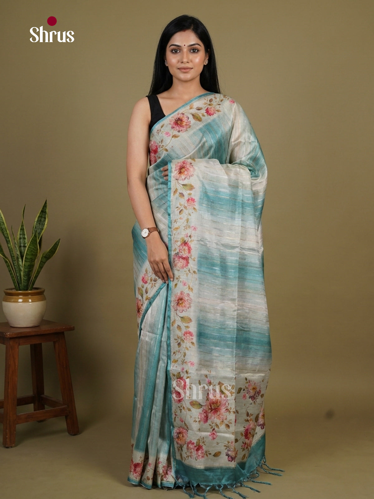 Linen Saree Saree - EI16207