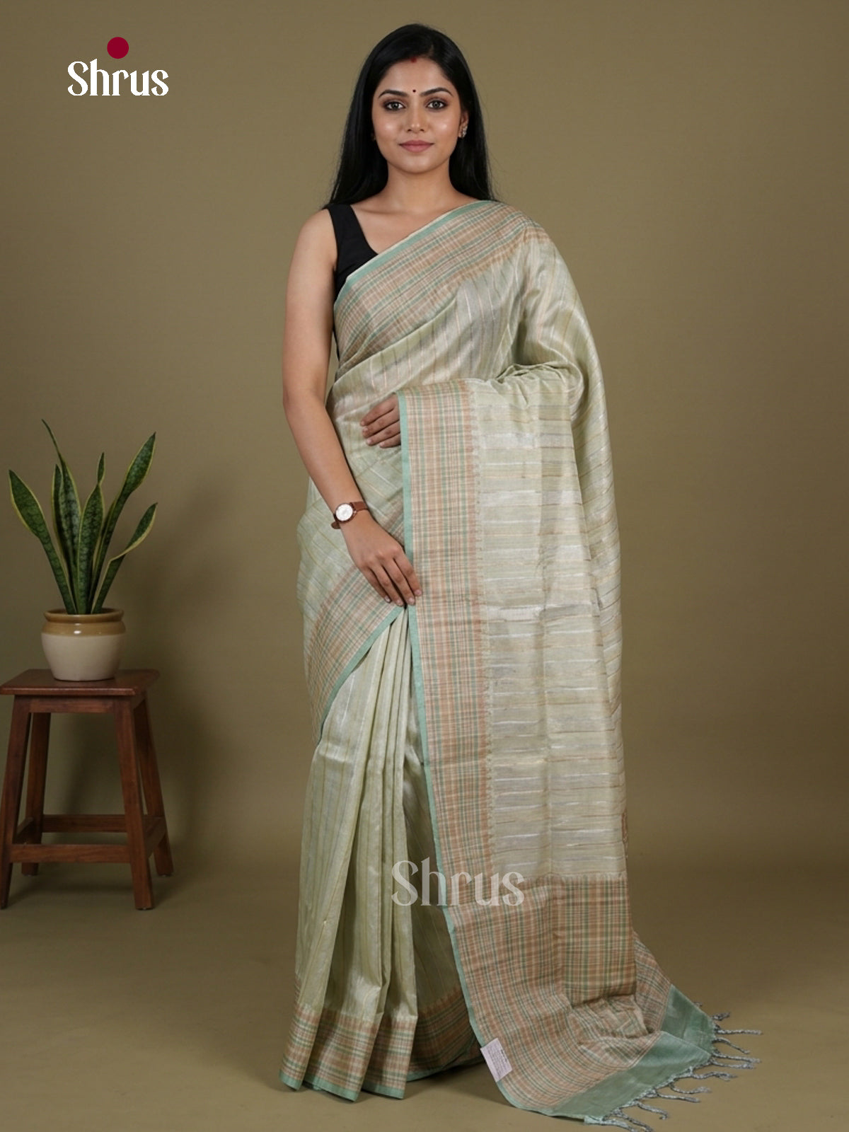 Linen Saree Saree - EI16208