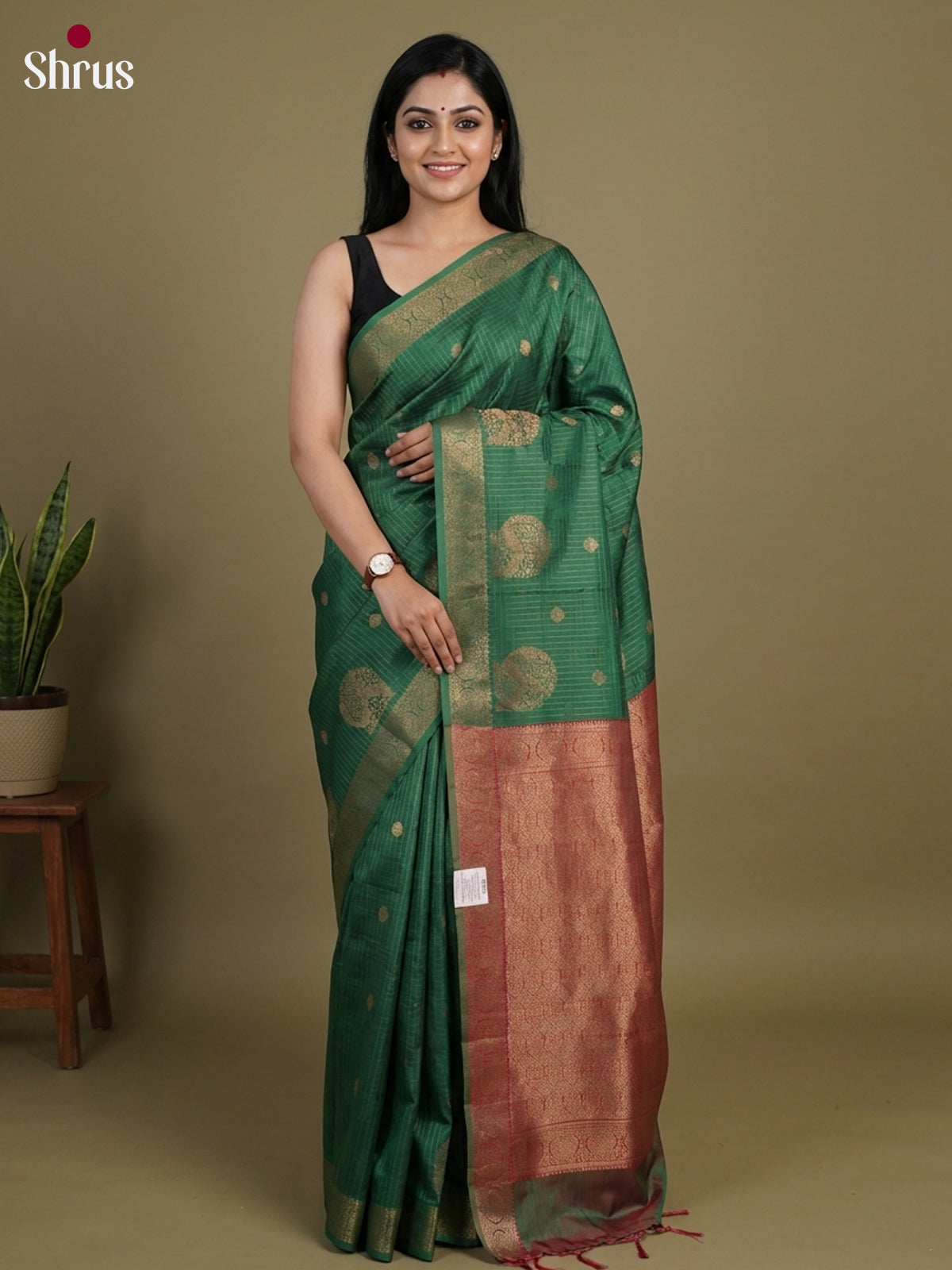 Apoorva Silk Saree - EI16221
