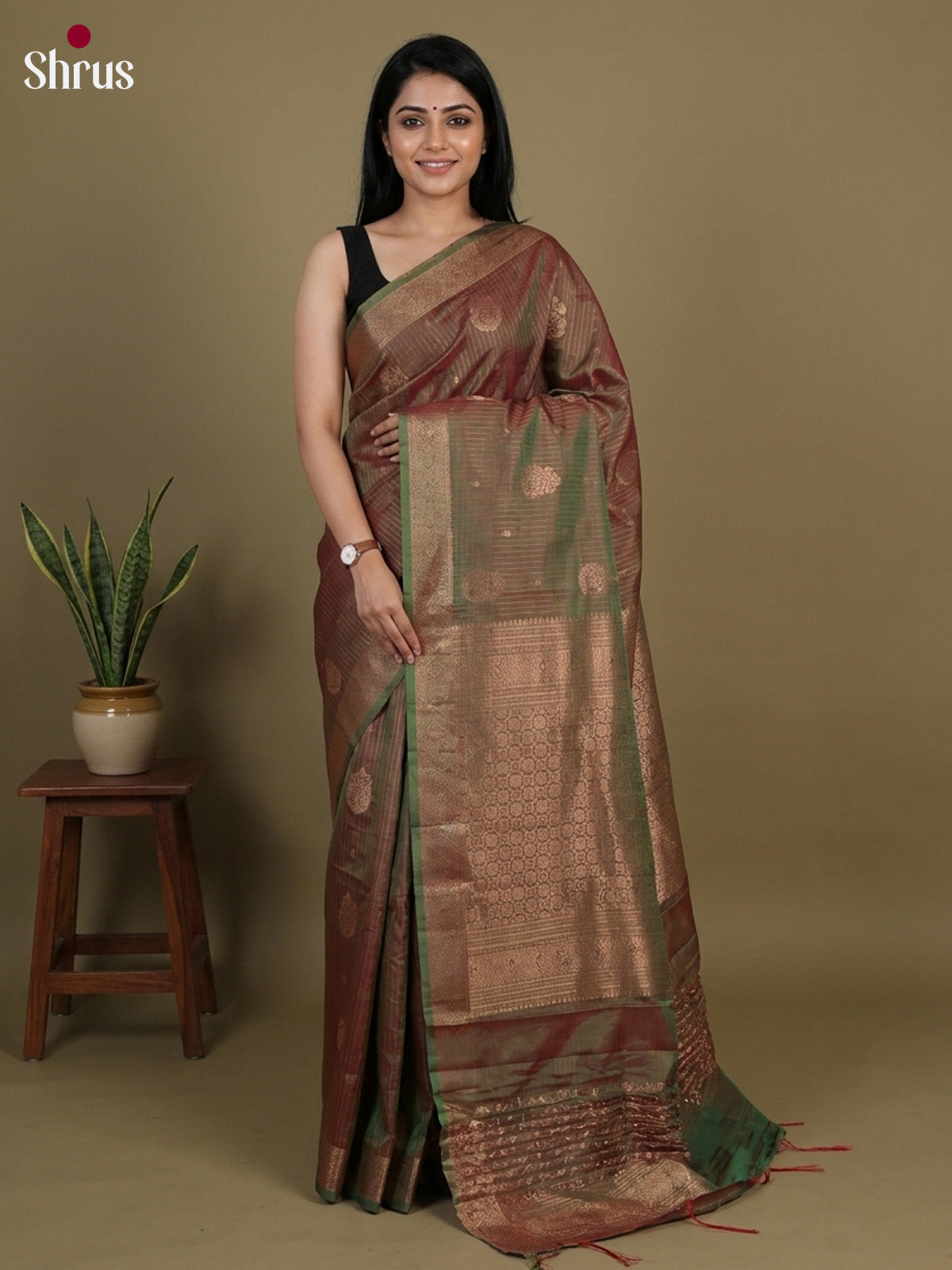 Apoorva Silk Saree - EI16250