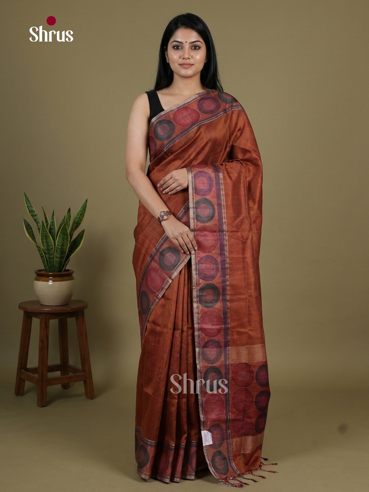 Linen Saree Saree - EI16282