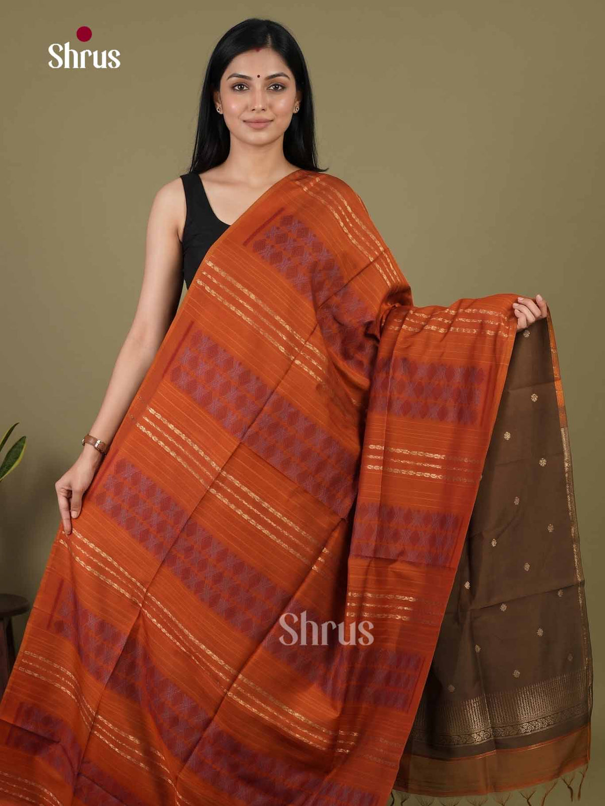Champa semitussar Saree - EI16926