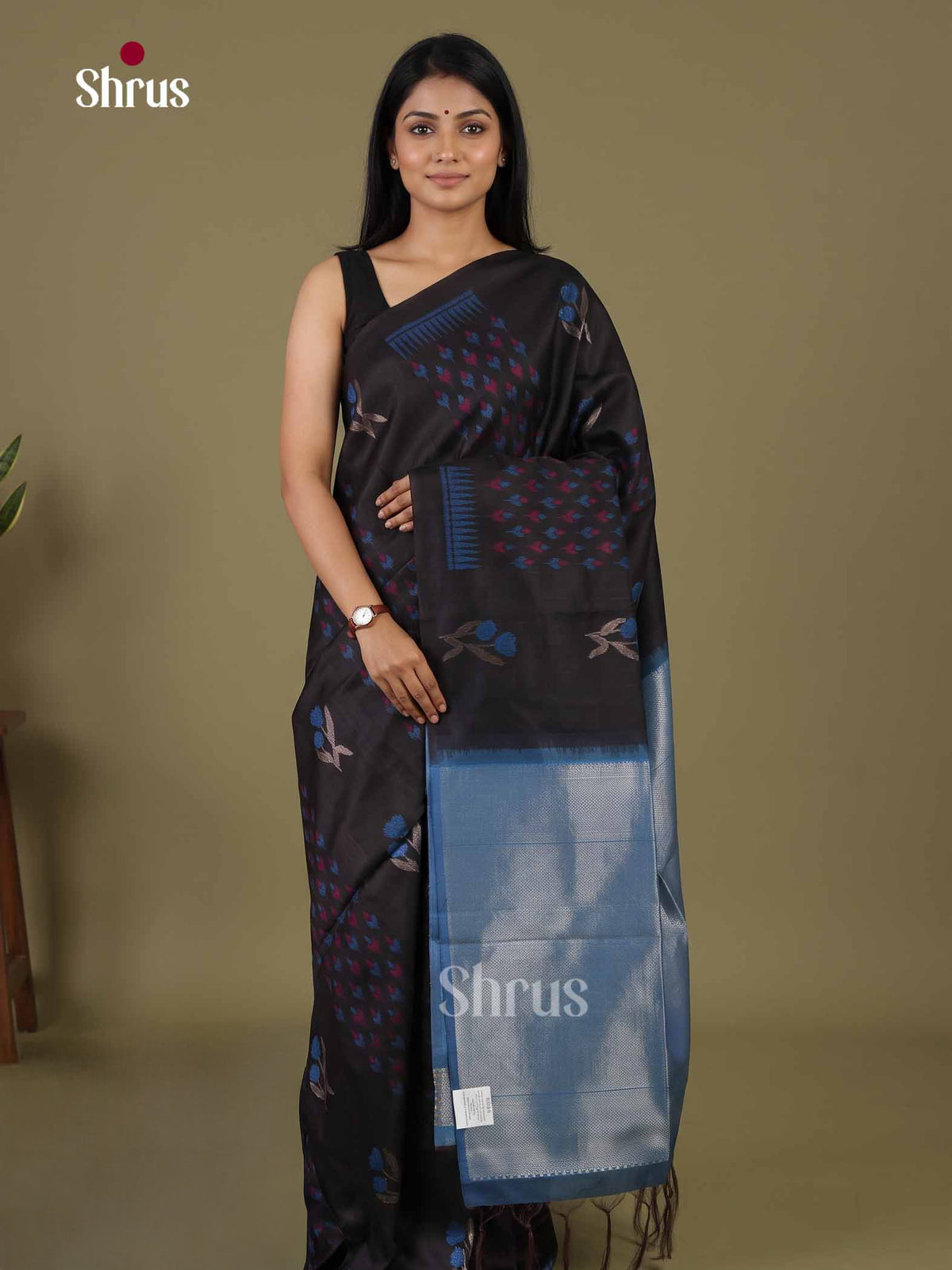 Champa semitussar Saree - EI16935