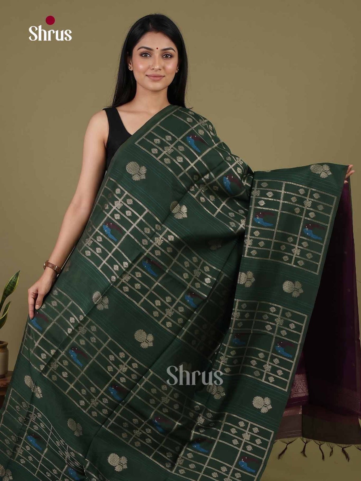 Champa semitussar Saree - EI16944
